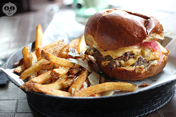 Chef’s Burger at The Tasting Room at The Chef’s Table