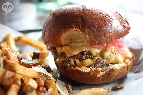 Chef’s Burger at The Tasting Room at The Chef’s Table